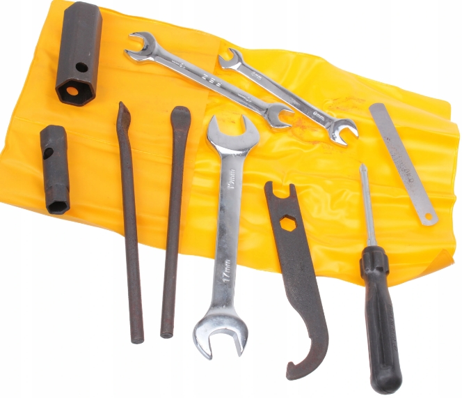 Инструменты, материалы и средства, необходимые для снятия и разборки КП