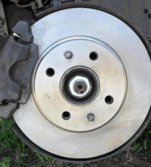 Как поменять тормозные диски на ваз 2114 своими руками