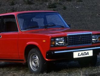 В поисках надежного автомобиля: плюсы и минусы покупки Lada с пробегом